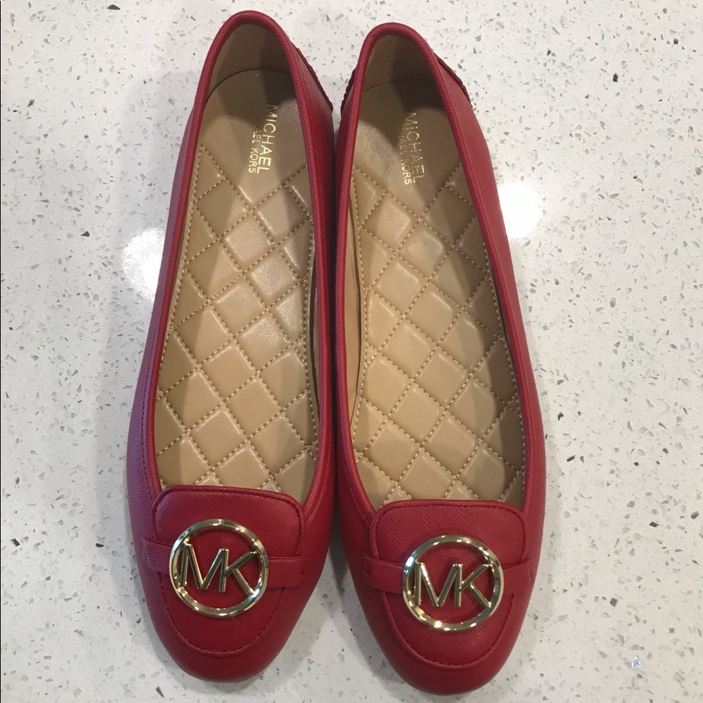 Michael Kors LILLIE FLATS TERACOTTA 9.5M with Logo